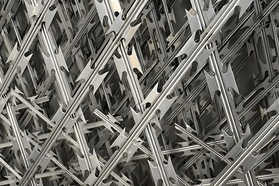 Razor barbed wire4