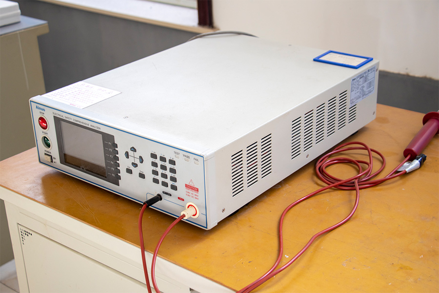 Cangzhou Xinwang Automobile Radiator Manufacturing Co., Ltd.: Liderando la tendencia de innovación en la industria de gestión térmica automotriz.