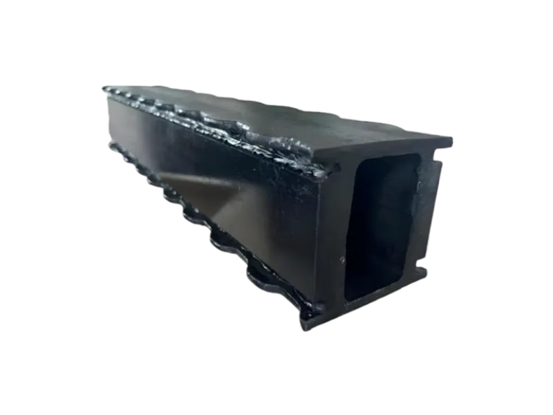 Reinforced metal top beam DFB