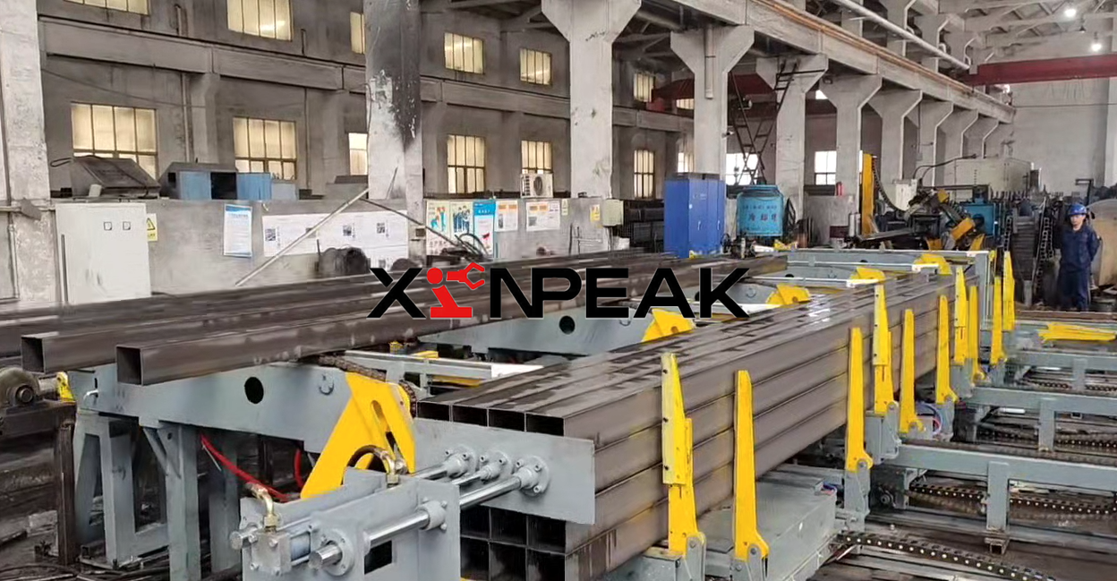 Fully automatic steel pipe palletizing machine