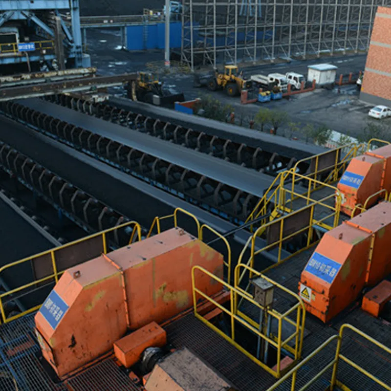 Flame-retardant steel wire rope core conveyor belt