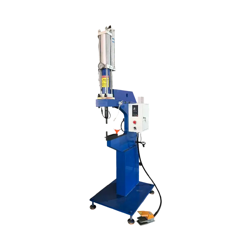 Pneumatic-hydraulic dual-cylinder intelligent riveting machine