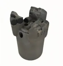 Cóncavo reforzado de tres alas (cuerpo sinterizado)