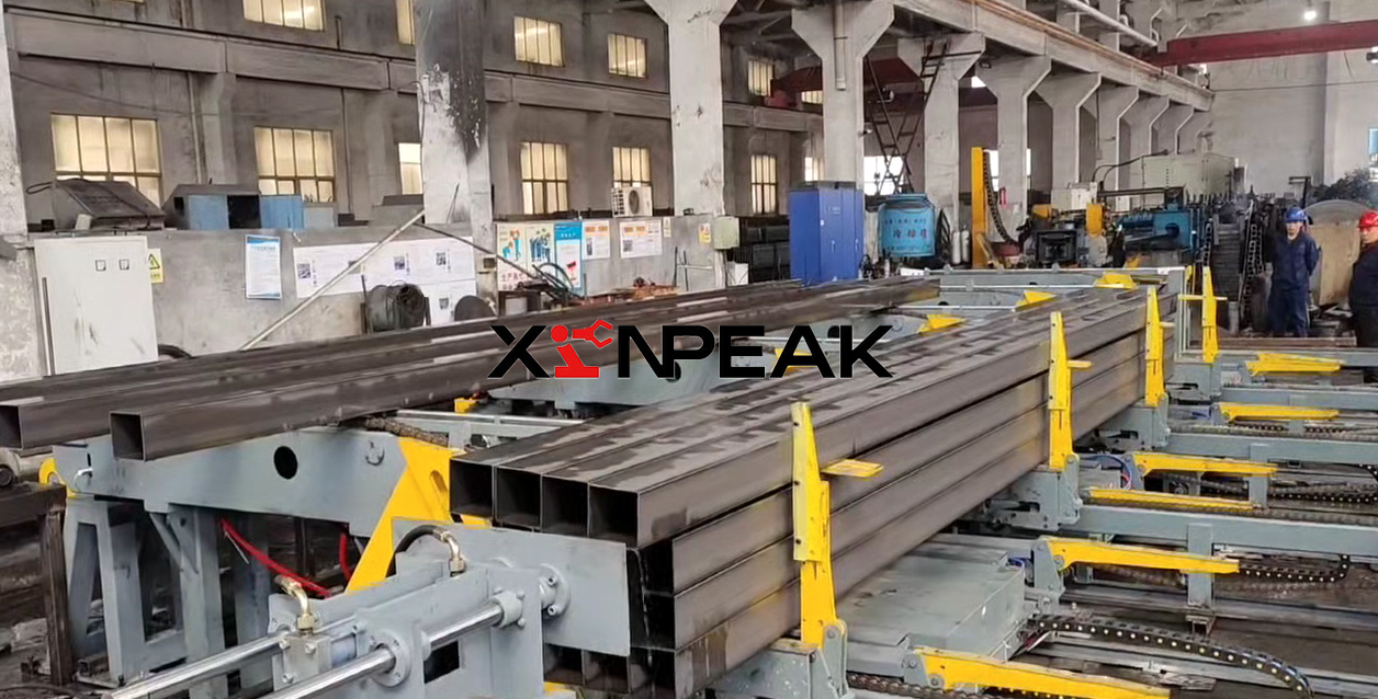 Apilador automático de tubos de acero