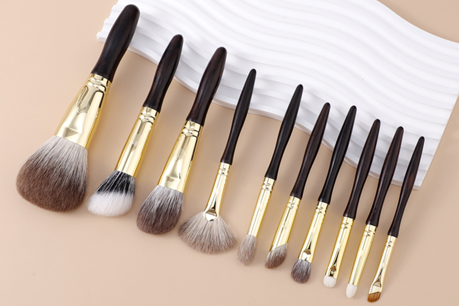 OEM 与 ODM 服务的深度解析