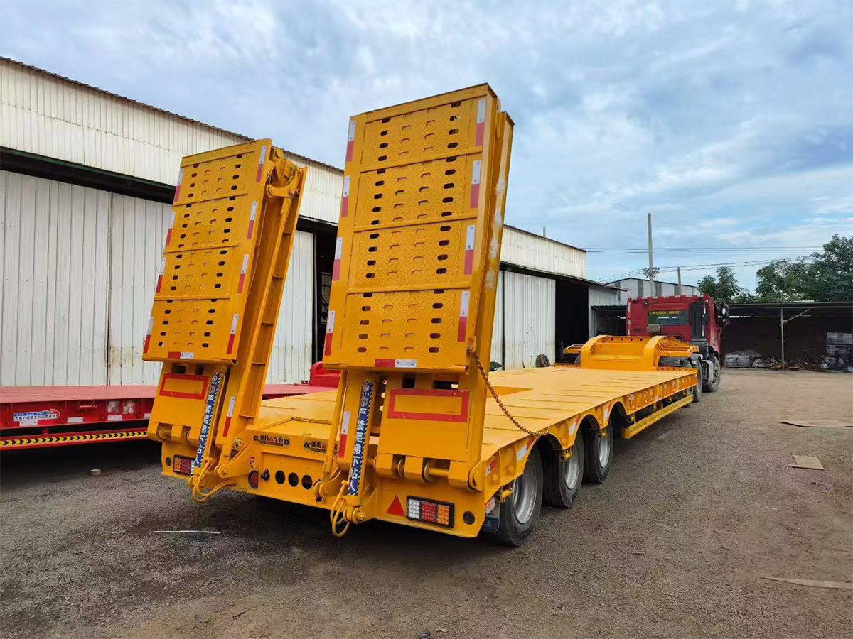 lowbed trailer