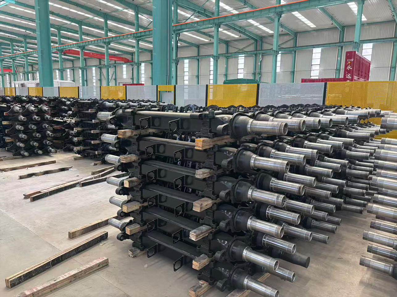 Axle tube