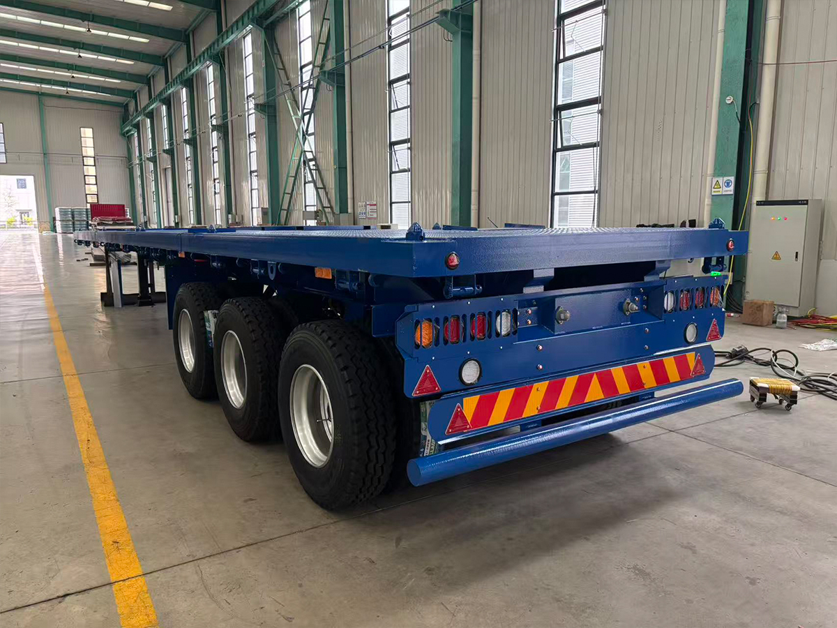 40-foot mechanically suspended flatbed trailer