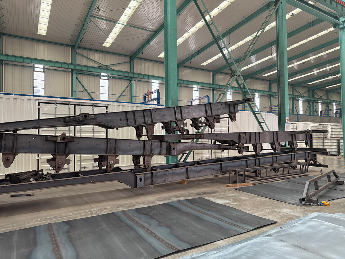 Trailer chassis