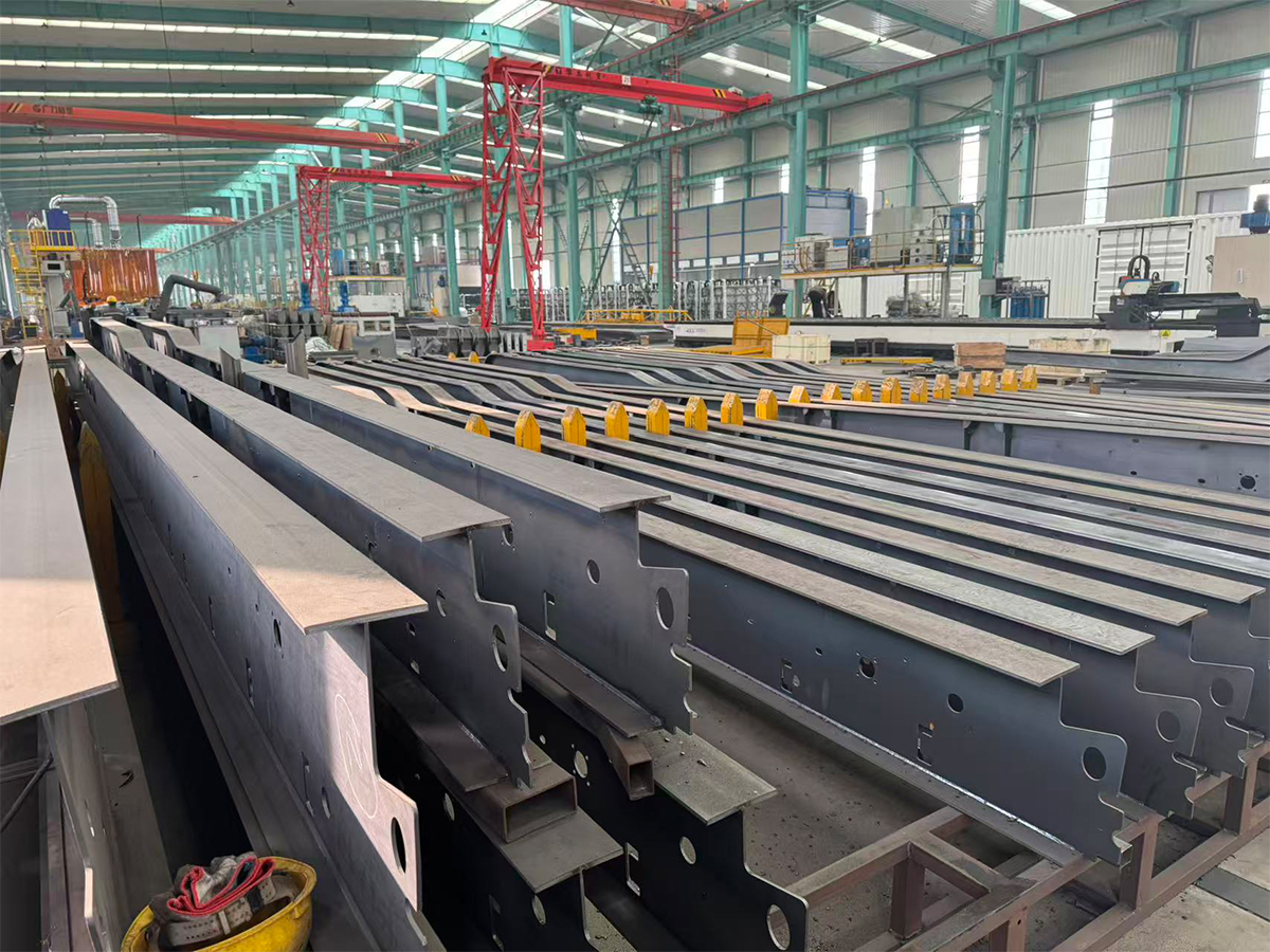 Trailer beam