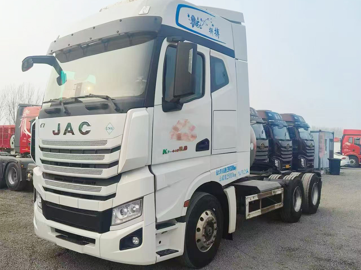 JAC K7